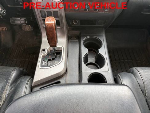 Used 2010 Toyota Tundra Limited AWD/4WD image 15