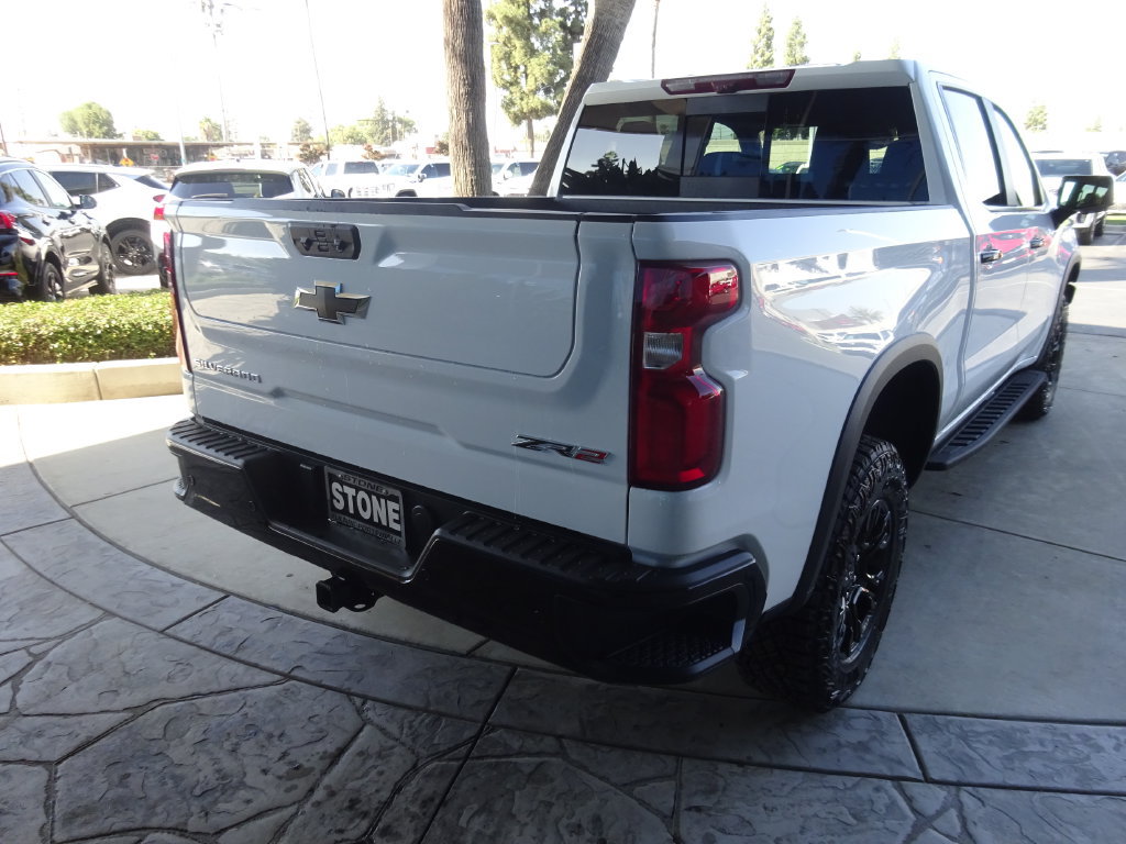 Certified 2026 Chevrolet Silverado 1500 ZR2 AWD/4WD image 9
