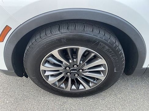 Certified 2021 Lincoln Nautilus Reserve AWD/4WD image 7