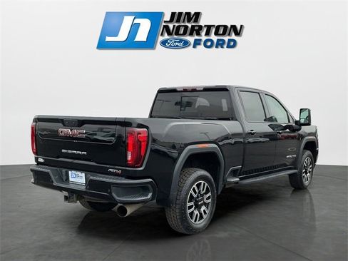 Used 2021 GMC Sierra 2500 AT4 w/ AT4 Premium Plus Package image 3