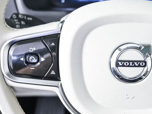 Certified 2024 Volvo XC90 T8 Plus w/ Protection Package Premier AWD/4WD image 12