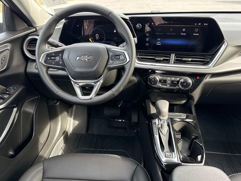 New 2026 Chevrolet Trax ACTIV w/ Driver Confidence Package FWD image 2
