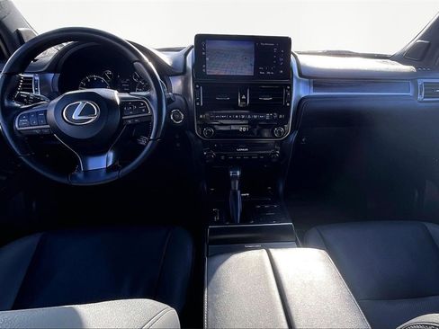 Used 2022 Lexus GX 460 image 15