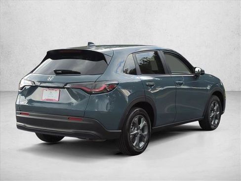 Certified 2026 Honda HR-V LX image 5