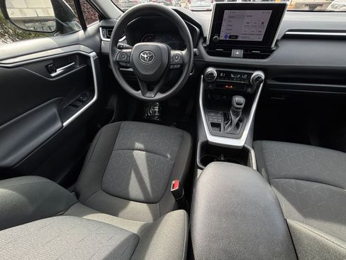 Used 2025 Toyota RAV4 XLE w/ Convenience Package image 35