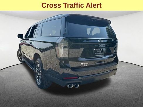 Certified 2026 Chevrolet Suburban Z71 w/ Comfort Package AWD/4WD image 10