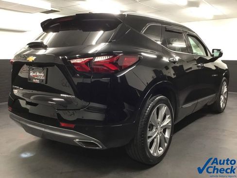 Used 2019 Chevrolet Blazer Premier w/ Sun and Wheels Package AWD/4WD image 9