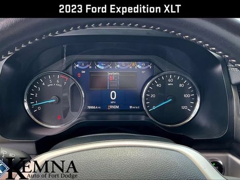 Used 2023 Ford Expedition XLT AWD/4WD image 16