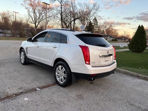 Used 2013 Cadillac SRX Luxury image 5