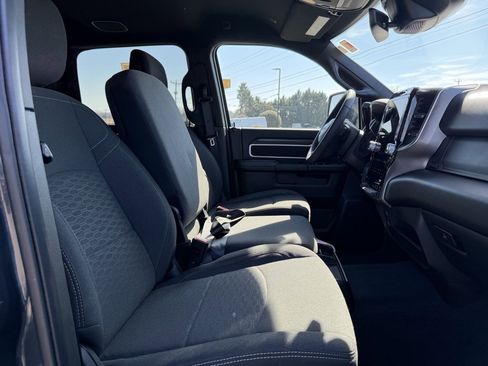 Used 2025 RAM 2500 Big Horn image 30