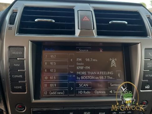 Used 2021 Lexus GX 460 Premium w/ Premium Package AWD/4WD image 16