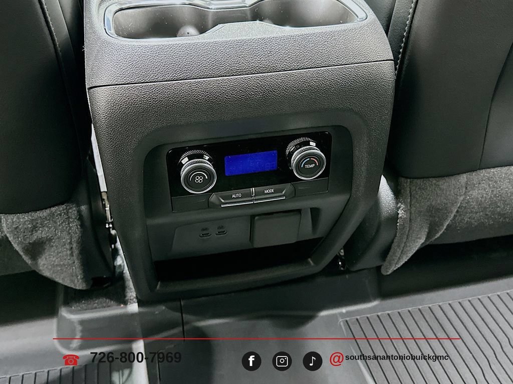 New 2026 Buick Enclave Sport Touring w/ Power Package FWD image 30
