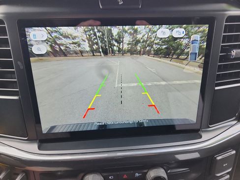 Used 2025 Ford F150 STX w/ Equipment Group 201A FX4 image 17