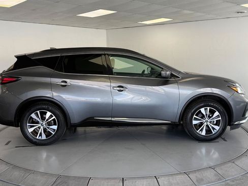 Used 2023 Nissan Murano SV AWD/4WD image 9