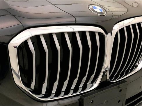 Certified 2022 BMW X5 xDrive40i w/ Premium Package image 29