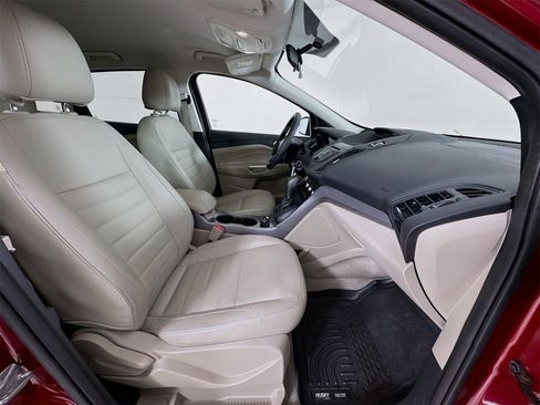 Used 2016 Ford Escape SE image 28