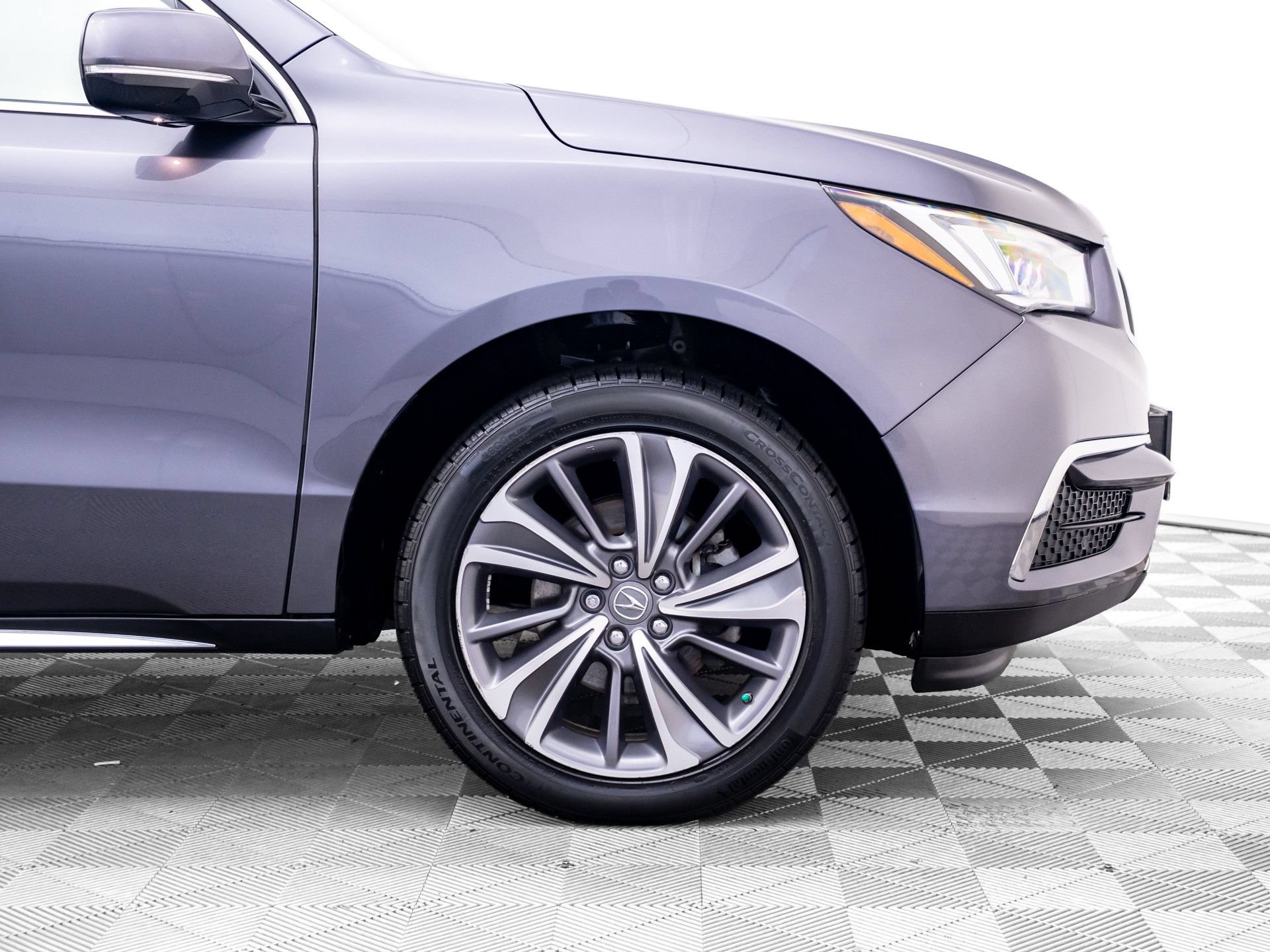 Used 2018 Acura MDX w/ Technology Package AWD/4WD image 31
