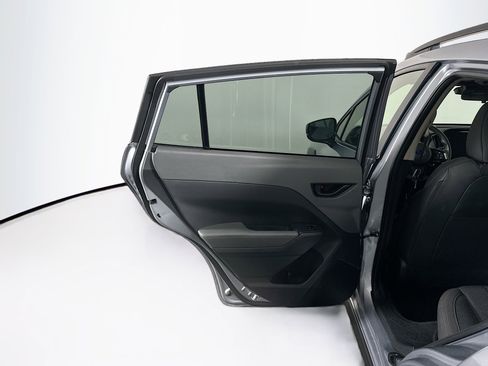 Used 2024 Subaru Crosstrek 2.0i Premium image 26