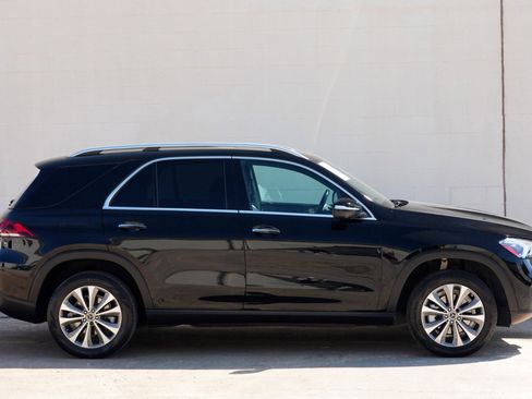 Used 2021 Mercedes-Benz GLE 350 4MATIC w/ Premium Package image 57