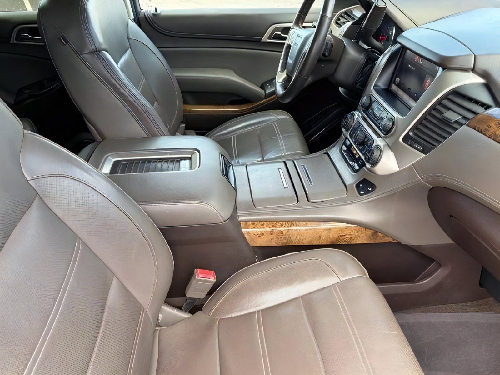 Used 2015 GMC Yukon XL Denali w/ Open Road Package AWD/4WD image 11