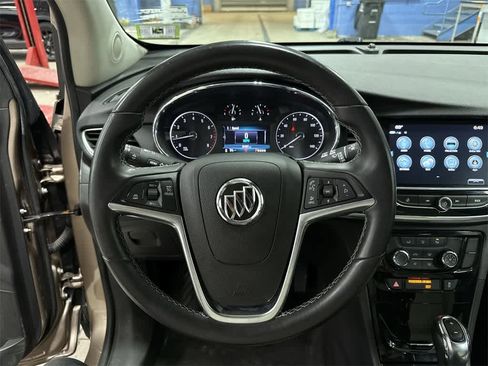 Used 2019 Buick Encore Sport Touring image 18
