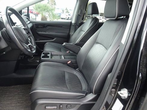 Certified 2023 Honda Odyssey Elite image 7