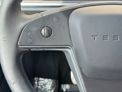 Used 2023 Tesla Model X AWD/4WD image 19