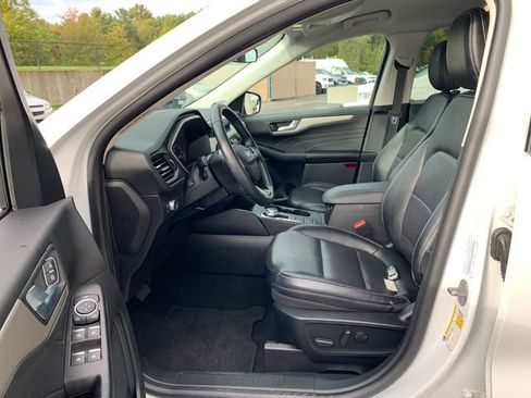 Used 2021 Ford Escape SEL image 31