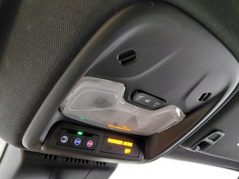 Certified 2023 Chevrolet Colorado LT w/ LT Convenience Package III image 45