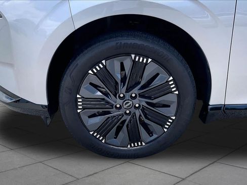 Used 2025 Nissan Murano Platinum w/ Cargo Package AWD/4WD image 11
