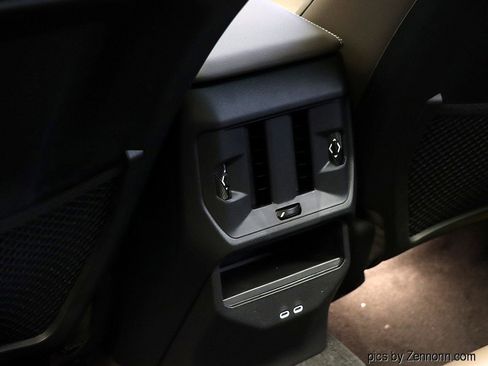 Used 2025 BMW X3 xDrive30i w/ Premium Package image 14