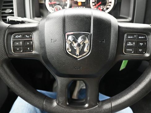 Used 2017 RAM 1500 Tradesman w/ Power & Remote Entry Group image 19