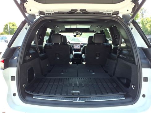 Used 2023 Jeep Grand Cherokee L Overland AWD/4WD image 32