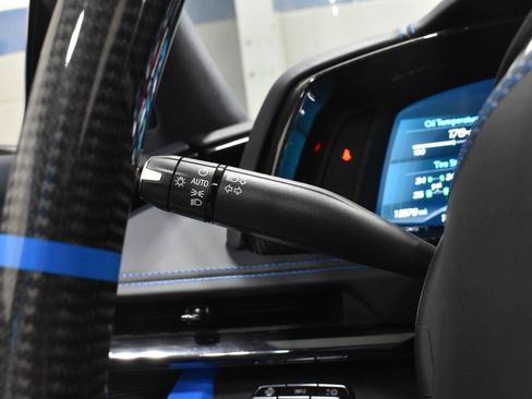 Used 2025 Chevrolet Corvette ZR1 w/ ZR1 Carbon Fiber Aero Package RWD image 7