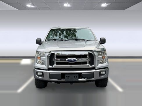 Used 2016 Ford F150 XLT w/ Heavy-Duty Payload Package AWD/4WD image 4