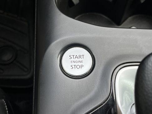 Used 2019 INFINITI QX50 Luxe w/ Navigation Package image 13