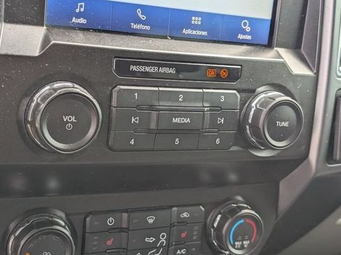 Used 2020 Ford F250 XLT w/ XLT Premium Package AWD/4WD image 15