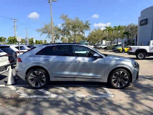 Used 2025 Audi Q8 Premium Plus w/ Premium Plus Package image 10