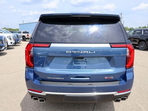 New 2026 GMC Yukon Denali AWD/4WD image 4