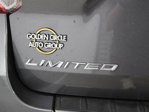 Used 2023 Ford Explorer Limited image 14