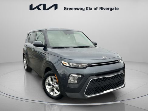 Used 2020 Kia Soul S image 1