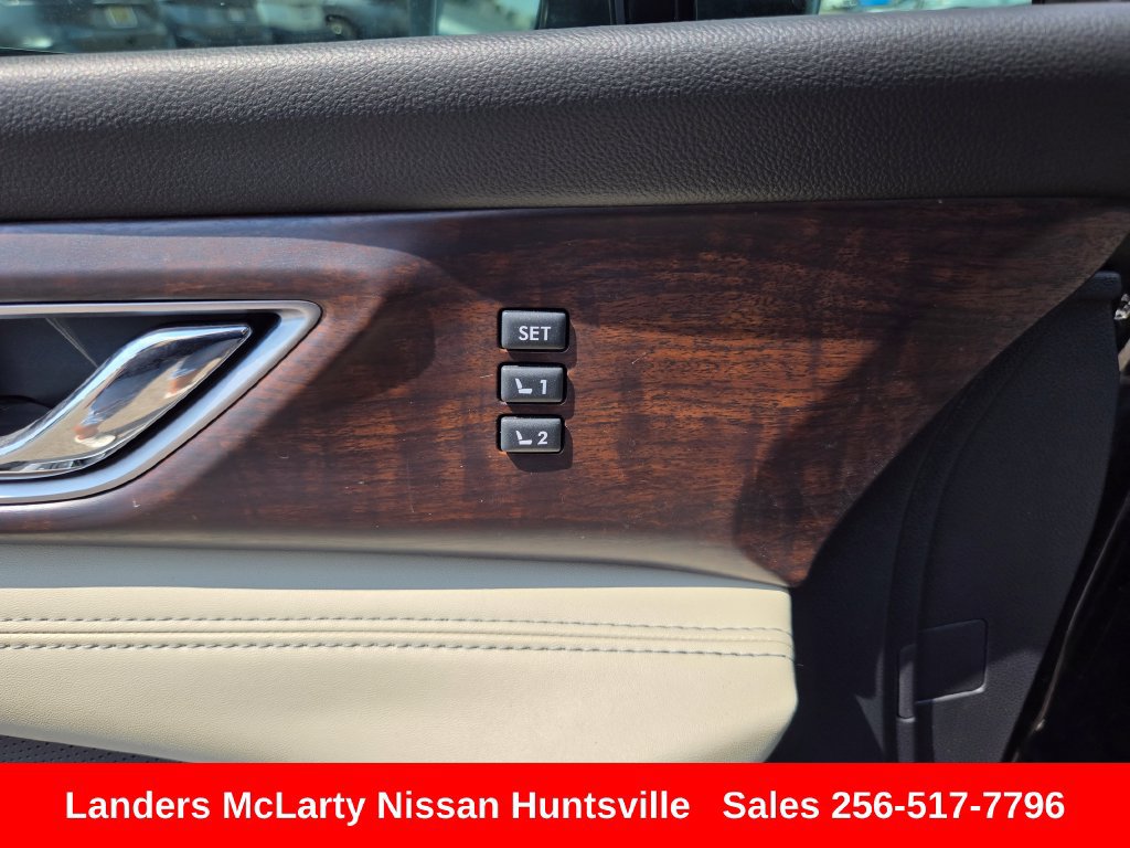 Used 2022 Subaru Ascent Touring AWD/4WD image 27