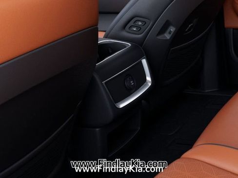 New 2026 Kia Carnival EX image 29