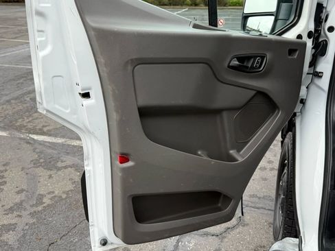Used 2022 Ford Transit 250 Low Roof w/ Exterior Upgrade Package RWD image 16