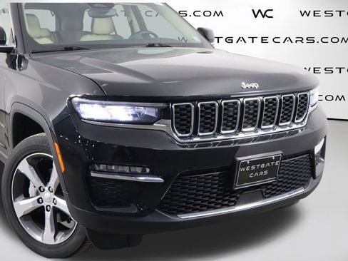 Used 2022 Jeep Grand Cherokee Limited AWD/4WD image 56