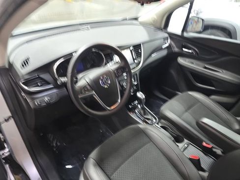 Used 2022 Buick Encore Preferred w/ Safety Package AWD/4WD image 17