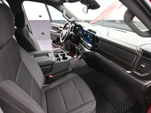 Used 2023 Chevrolet Silverado 1500 LT AWD/4WD image 49