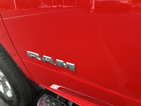Used 2024 RAM 2500 Big Horn w/ Bed Utility Group AWD/4WD image 13
