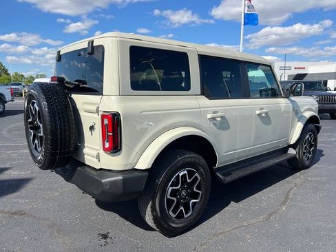 Certified 2025 Ford Bronco Outer Banks AWD/4WD image 8