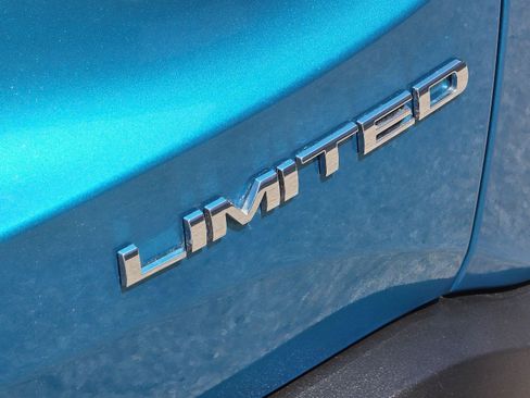 Used 2019 Jeep Renegade Limited AWD/4WD image 41